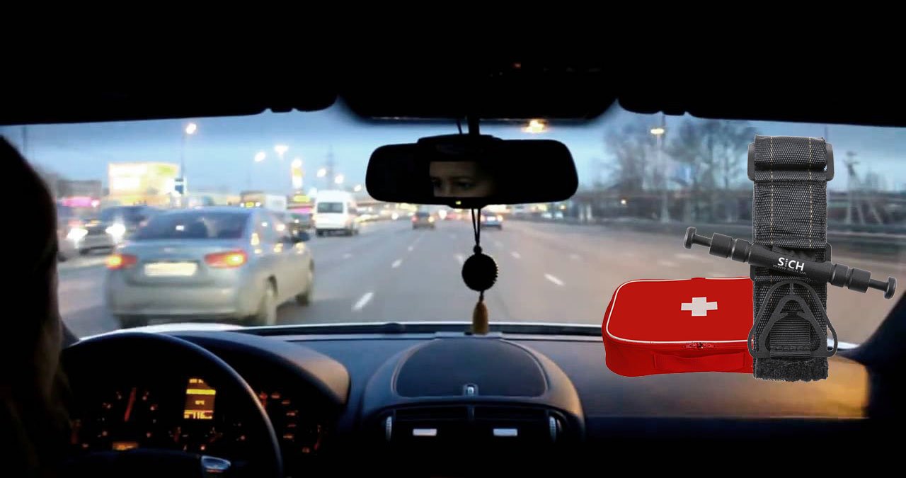 SICH-TOURNIQUET, hemostatic tourniquet in a car first-aid kit